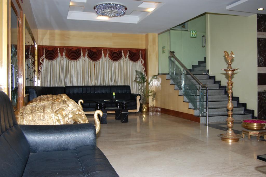 Hotel Sona'S Tiruchirappalli Eksteriør billede