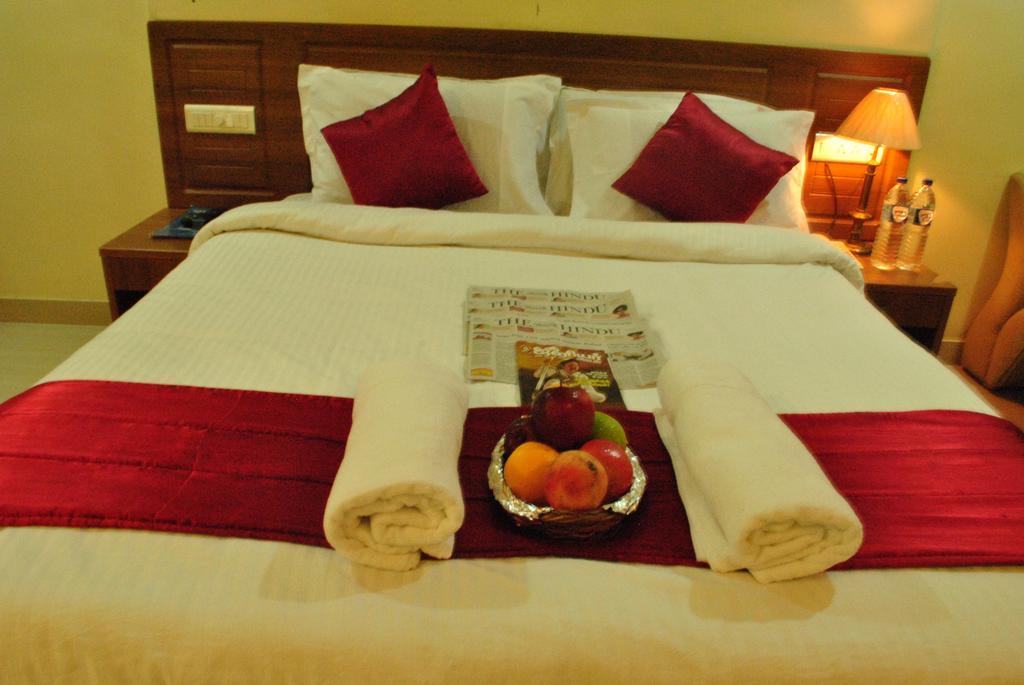 Hotel Sona'S Tiruchirappalli Eksteriør billede